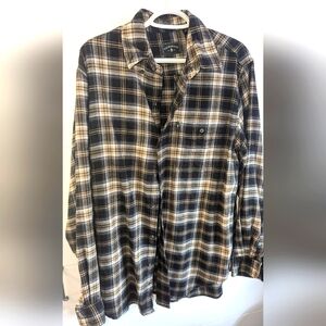 G.H. Bass Medium Flannel Shirt